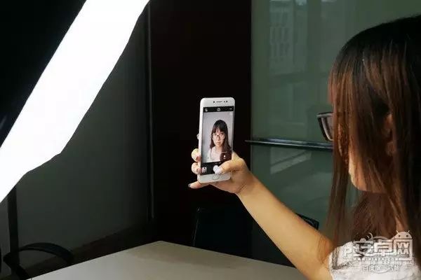 vivo游戏性能好的手机_vivo手机流畅度排名_ViVo手机的游戏性能与流畅度评测